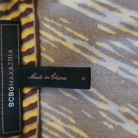 BCBG Maxazaria Gold Bodycon mini dress - Picture 3 of 3